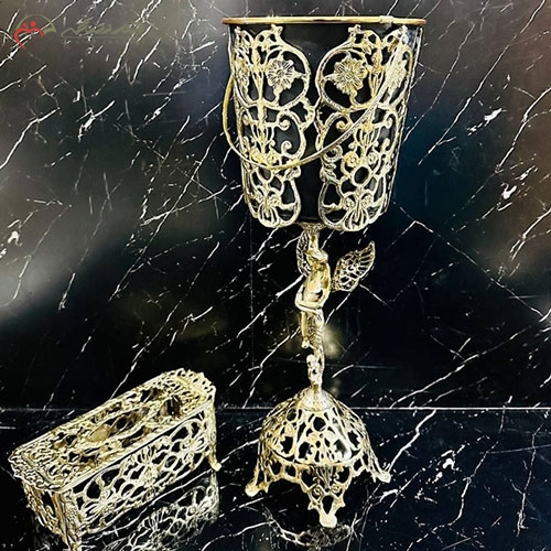 خرید، قیمت و مشخصات سطل و جا دستمالی بزرگ، به روز و شیک برنزی، طرح ملکه کوچک و گل یاس زیر قیمت | چترزندگی