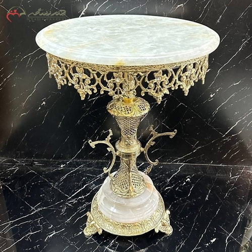 خرید، قیمت و مشخصات میز اسلیمی گرد مدرن و لاکچری برنزی، طرح ستون لانه زنبوری و صفحه سنگی ارزان قیمت | چترزندگی