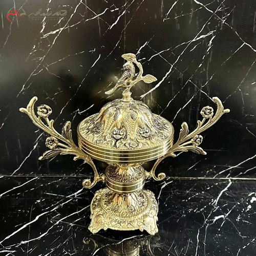 خرید، قیمت و مشخصات ظرف شکلات خوری برنزی جدید و شیک در طرح غنچه های کوچک طلایی زیر قیمت | چترزندگی