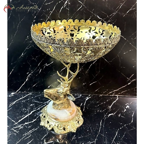 خرید، قیمت و مشخصات ظرف میوه خوری برنزی امروزی و زیبا طرح گوزن بزرگ طلایی پایه سنگی زیر قیمت | چترزندگی