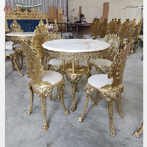 خرید، قیمت و مشخصات میز ناهار خوری 4 نفره مدل پسر بچه بدنه برنزی و رویه سنگ سفید طراحی آنتیک - چترزندگی