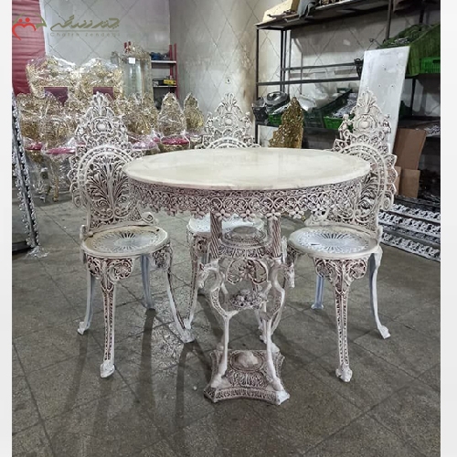 خرید، قیمت و مشخصات میز ناهار خوری 4 نفره برنزی رنگ سفید و رویه میز سنگ مرمر سفید - چترزندگی