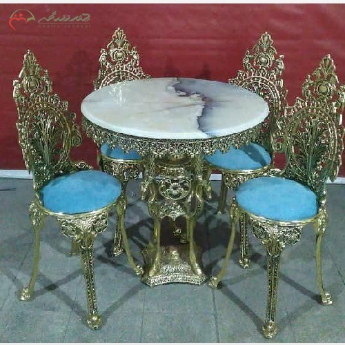 خرید، قیمت و مشخصات میز ناهار خوری 4 نفره برنزی رویه سنگ مرمر درجه یک و بدنه کار شده با دوام و شیک - چترزندگی