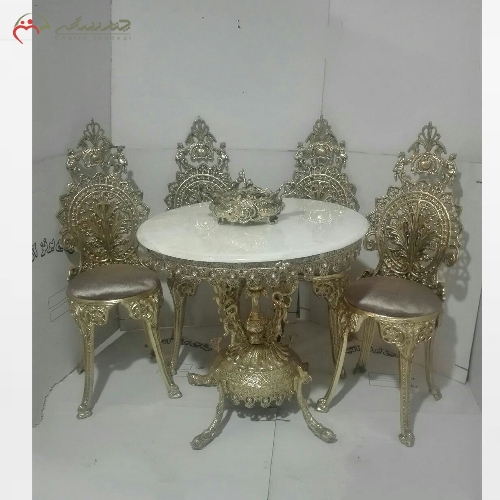 خرید، قیمت و مشخصات میز ناهار خوری 4 نفره برنزی و مدل میز پایه ماهی و رنگ ثابت با ضمانت - چترزندگی