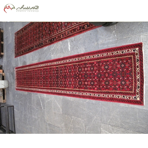 خرید، قیمت و مشخصات فرش دستبافت همدان ( کناره ) زمینه و نقشه بی نظیر و تراکم بالا با ضمانت کد 39076 - چترزندگی