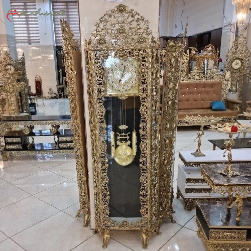 خرید، قیمت و مشخصات ساعت ایستاده برنزی بدنه چهار گوش با طرح گل سرخ و رنگ ثابت بدنه با ضمانت - چترزندگی