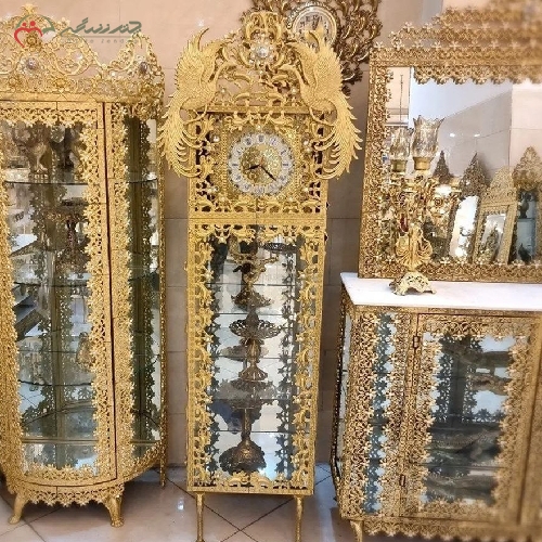 خرید، قیمت و مشخصات ساعت ایستاده طرح گل ترمه طاووس دار با بدنه آلیاژ بسیار با دوام و دارای رنگ ثابت - چترزندگی