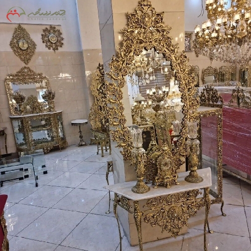 خرید، قیمت و مشخصات سرویس آینه شمعدان شامل دو عدد شمعدان و ساعت رومیزی، تولید شده با بهترین متریال - چترزندگی