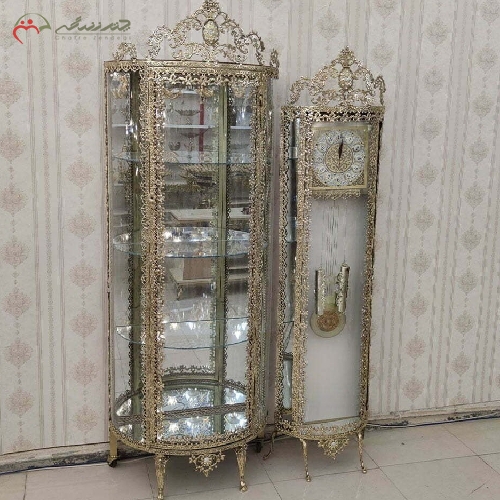 خرید، قیمت و مشخصات ست بوفه سه طبقه تاج دار و ساعت ایستاده زمینه سفید برنزی، تولید شده با رنگ درجه یک کد 8009 - چترزندگی