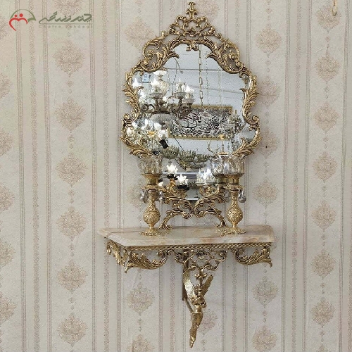 خرید، قیمت و مشخصات آینه کنسول دیواری همراه ست شمعدان های برنزی و صفحه ی سنگ مرمر، طراحی بی نظیر - چترزندگی