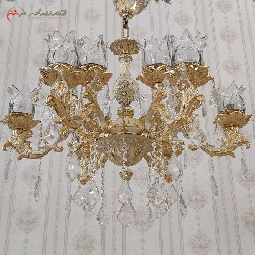 خرید، قیمت و مشخصات لوستر برنزی کریستالی طرح آرامیس، رنگ طلایی و کرم آبکاری شده و طراحی شیک و زیبا با ضمانت - چترزندگی