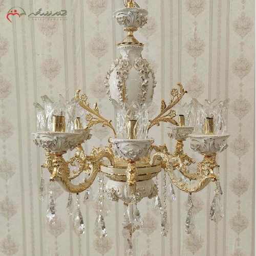 خرید، قیمت و مشخصات لوستر برنزی سرامیکی طرح ابریشم، رنگ طلایی و کرم، 8 شلعه با طراحی مدرن و ظریف - چترزندگی