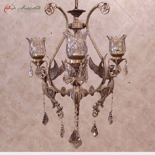 خرید، قیمت و مشخصات لوستر برنزی طرح فرشته مناسب آشپزخانه با رنگ آنتیک و بدنه ی پر کار فروش به قیمت تولیدی - چترزندگی