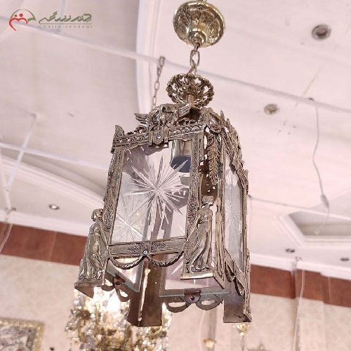 خرید، قیمت و مشخصات لوستر آشپزخانه ی طرح فانوس بدنه ی برنزی چهار پر، طراحی کلاسیک با رنگ ثابت دارای ضمانت - چترزندگی