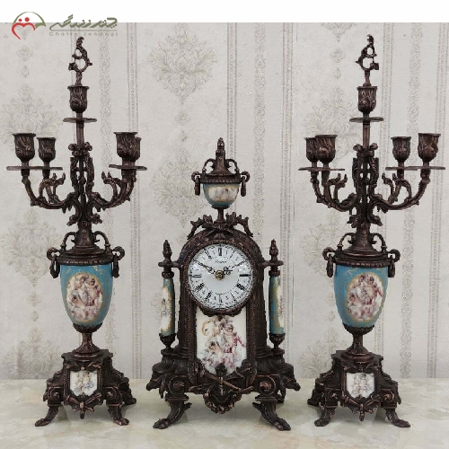 خرید، قیمت و مشخصات ساعت و شمعدان رومیزی به رنگ آنتیک طرح لانچینی، تولید شده با ظرافت و دقت بالا کد 474 - چترزندگی