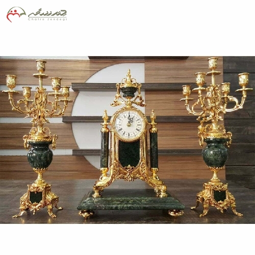 خرید، قیمت و مشخصات ست ساعت و شمعدان های برنزی با طراحی سنگ سبز در بدنه و رنگ فورتیک با کیفیت دارای گارانتی کد 445 - چترزندگی