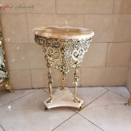 خرید، قیمت و مشخصات میز خاطره ی برنزی طرح گل آفتابگردان با رنگ ثابت و کیفیت درجه یک پایه ها بدون لقی با ضمانت - چترزندگی