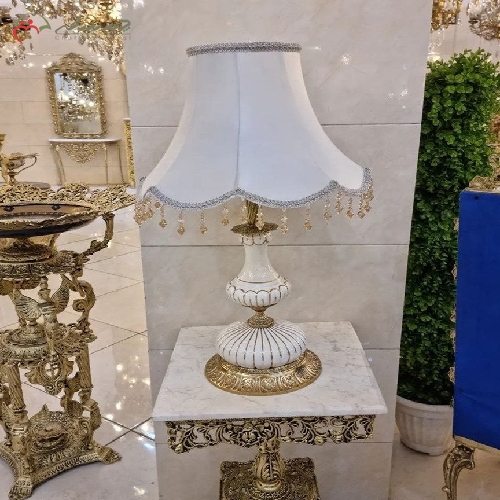 خرید، قیمت و مشخصات آباژور رومیزی برنزی و سرامیکی با شیلد پارچه ای با کیفیت و طراحی به روز، زیر قیمت بازار - چترزندگی