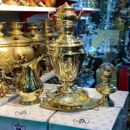 خرید آنلاین، سرویس سماور 6 لیتری برنجی ذغالی 5 تکه شکیل، با طرحی متفاوت و کیفیت درجه یک، زیر قیمت بازار | چترزندگی