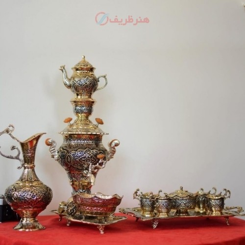 خرید آنلاین، سرویس سماور4 لیتری برنجی همراه با چایخوری، طرح اسلیمی و قلمزنی درجه یک، با قیمتی مناسب | چترزندگی