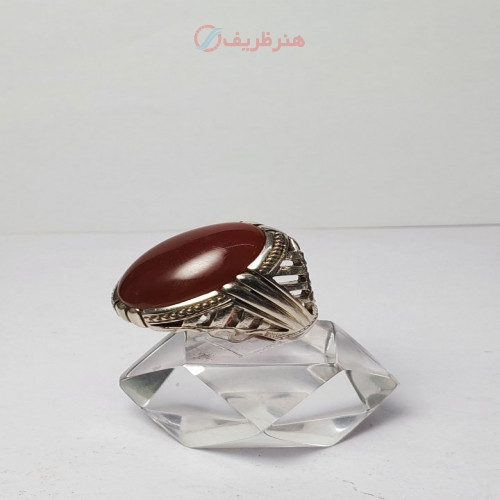 خرید آنلاین، انگشتر مردانه با نگین عقیق سرخ کلوخه بسیار زیبا همراه با رکاب فدیوم نقره، قیمت مناسب | چترزندگی
