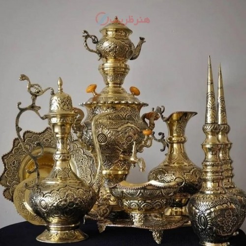 خرید آنلاین، سرویس سماور 4 لیتری برنجی، قلمزنی آبکاری شبه طلا با پوشش کوره ای، نقش و نگاری بسیار منحصر به فرد، زیر قیمت بازار | چترزندگی