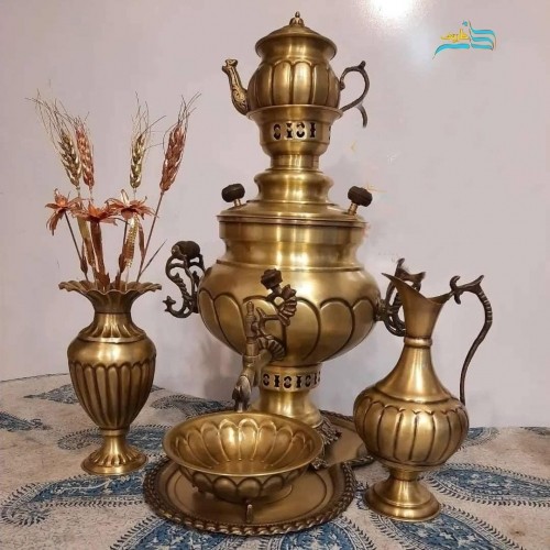 خرید آنلاین، سرویس پنج تکه سماور زغالی ٦ لیتری عدسی مدل نگین، با طرح خطی،کیفیت بالا و ثبات رنگ، زیر قیمت بازار | چترزندگی