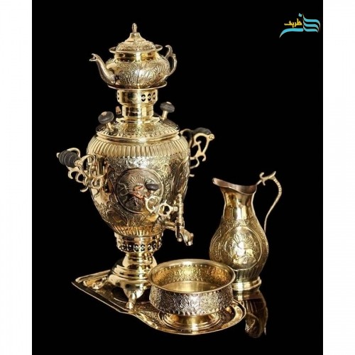 خرید، قیمت و مشخصات سماور زغالی برنجی 4 لیتری، با قلمزنی شیر و خورشید سیاه قلم مدل آناناسی | چترزندگی