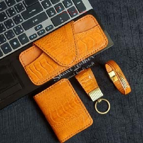 خرید آنلاین، ست چرمی کیف عینک، جاکارتی، دستبند، جاکلیدی دستدوز لاکچری چرم طبیعی ساق شتر مرغ، زیر قیمت بازار | چترزندگی