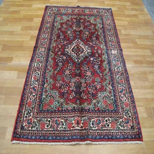 خرید آنلاین، فرش دستباف همدان شهرباف، بافت زیبا و نقشه عالی، رنگ زمینه لاكي و حاشیه كرم در طرح لچک و ترنج کد ۳۸۹۹۷، زیر قیمت بازار | چترزندگی