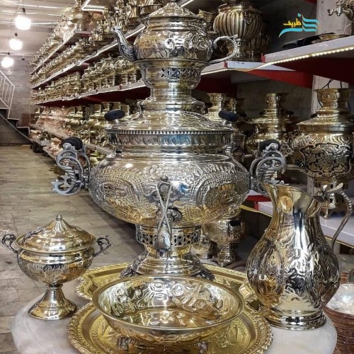 خرید آنلاین، سرویس سماور ٦ لیتری برنجی زغالی قلمزنی دسه ماهی، قلمزنی ظریف و ماهرانه همراه با ورق ضخیم، با قیمت مناسب | چترزندگی