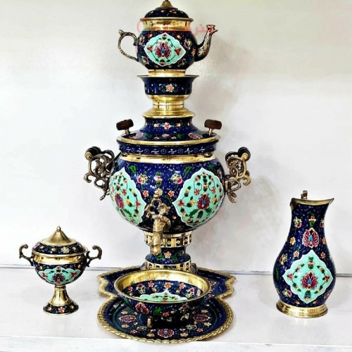 خرید آنلاین، سرویس زیبای سماور برنجی شامل آفتابه لگن و چایخوری همراه با میناکاری دست، کیفیت عالی، زیر قیمت بازار | چترزندگی