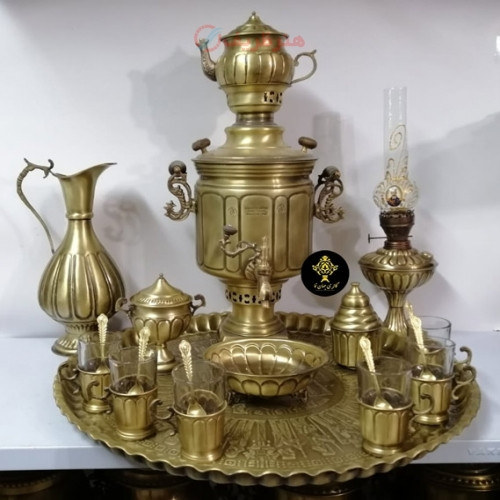 خرید آنلاین، ست کامل سماور برنجی زغالی مدل استوانه ای بر روی سینی مجمع، قیمت عالی | چترزندگی