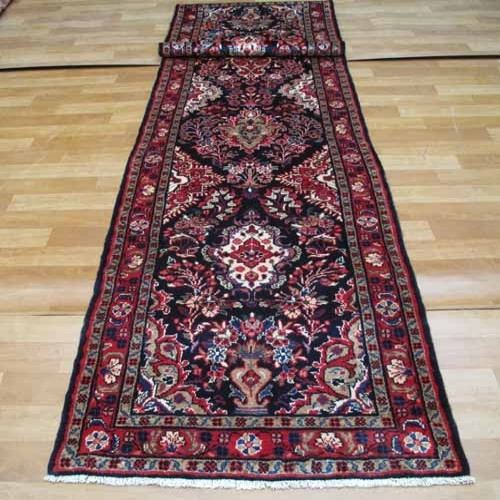 خرید آنلاین، فرش زیبای دست بافت طرح 5 ترنج لاله جين همدان، رنگ زمینه سرمه اي و حاشیه لاكي کد ۳۹۰۵۲، زیر قیمت بازار | چترزندگی