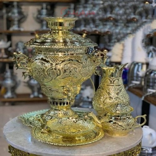 خرید آنلاین، سرویس سماور 8 دلیتری زغالی برنجی لبه دار (قابل تبدیل به گازی و برقی ) با طرح و نقشی بسیار خاص و زیبا، زیر قیمت بازار | چترزندگی