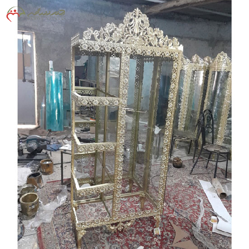 بوفه آبکاری آلومینیومی پایه دار سه طبقه