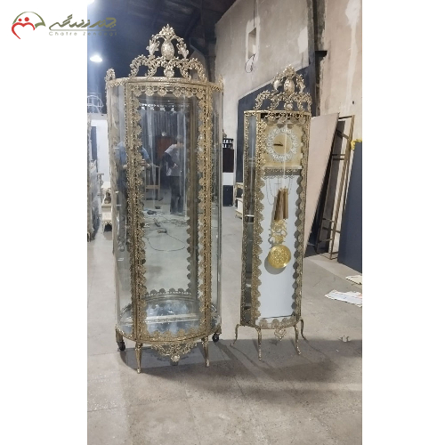 سرویس جهزیه برنزی شامل ساعت ایستاده و بوفه