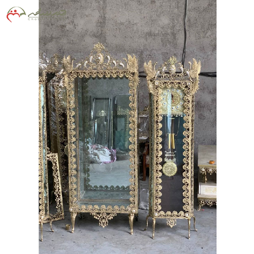 سرویس برنزی ساعت ایستاده و بوفه تاج دار طرح طاووس