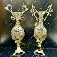 خرید، قیمت و مشخصات گلدان برنزی به روز و شیک طرح عقاب ایستاده و پایه های سنگی سه گوش زیر قیمت | چترزندگی