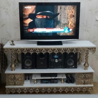 خرید، قیمت و مشخصات میز تلویزیون تسمه جدید مدل چهار کشو و بدنه برنزی رویه ام دی اف - چترزندگی