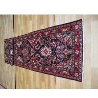 خرید، قیمت و مشخصات فرش ( کناره ) دستبافت همدان بافته شده با نخ درجه یک و طرح و نقشه بی نظیر کد 39052 - چترزندگی