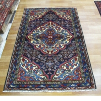 خرید، قیمت و مشخصات فرش دستبافت همدان 70 ساله آنتیک و بی نظیر، نقشه درجه یک کد 39276 - چترزندگی