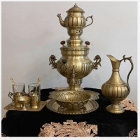 خرید، قیمت و مشخصات ست سماور ذغالی 3 لیتری دارای ست چای خوری 2 نفره و بدنه مهردار روسی در بدنه و درب محصول - چترزندگی