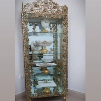 خرید، قیمت و مشخصات بوفه 4 گوش طرح گل سرخ با بدنه برنزی با ضمانت رنگ و طراحی بی نظیر به قیمت تولید - چترزندگی