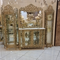 خرید، قیمت و مشخصات ست کامل کنسول، ساعت ایستاده و بوفه سه طبقه برنزی طرح بادمجانی و بدنه کار شده و شیک - چترزندگی