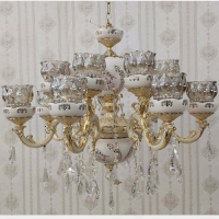 خرید، قیمت و مشخصات لوستر برنز و سرامیکی کرم طلایی، رنگ آبکاری شده ی فورتیک 14 شعله با گارانتی رنگ بدنه - چترزندگی