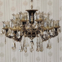 خرید، قیمت و مشخصات لوستر برنزی 12 شعله طرح نیلوفر به رنگ مشکی و طلایی استاتیک و بدنه ی ظریف کاری شده - چترزندگی