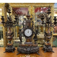 خرید، قیمت و مشخصات ست ساعت و شمعدان برنزی طرح عقابی و سنگ زرشکی، طراحی ظریف کاری شده با گارانتی کد 461 - چترزندگی