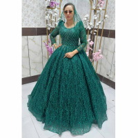 فروش، اجاره و مشخصات لباس نامزدی سبز زمردی یقه دلبر شاین دار شیک و زیبا _ چترزندگی
