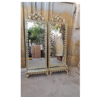 خرید، قیمت و مشخصات آینه آلومینیومی ایستاده تاج دار در 2 رنگ شیک، ارزان و با کیفیت _ چترزندگی